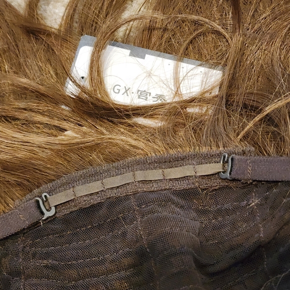 Chestnut Brown Synthetic Mid-length Bob Wig with Bangs One-Size - Picture 6 of 14